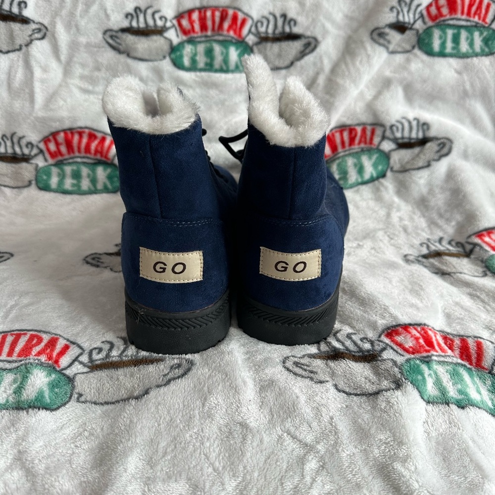 GO Women’s Boots-Blue